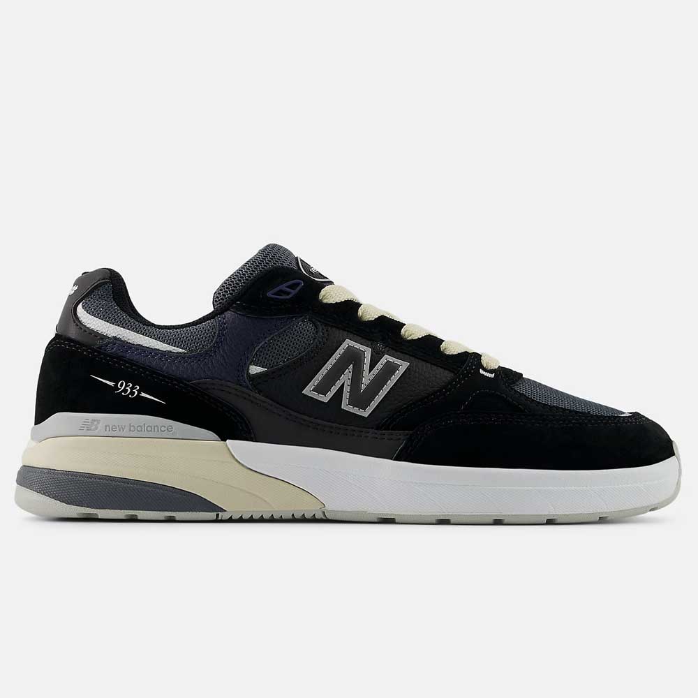 The Black Eclipse 933 BNT Andrew Reynolds New Balance Numeric Suede Skateboarding Shoes offer ABZORB cushioning and a classic black-and-white design that combines comfort with iconic skate heritage.