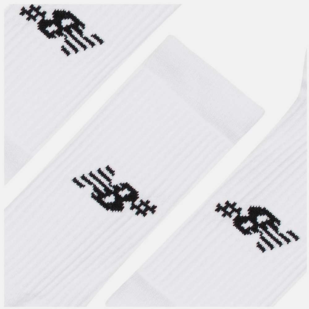 The New Balance Numeric 3 Pack Socks White AC0048UWT features three white skater socks, each with a black dollar sign and motion lines on the side, plus a cushioned foot bed for comfort.