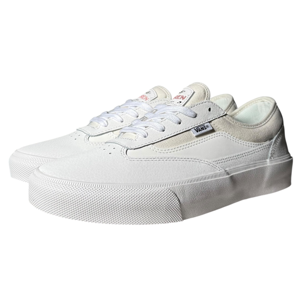 The VN000D85JVY1 Skate Curren Caples Blanc de Blanc Vans are low-top suede skateboard shoes in white, featuring white laces, rubber soles, subtle grey heel accents, and the iconic Vans logo tag on the side.
