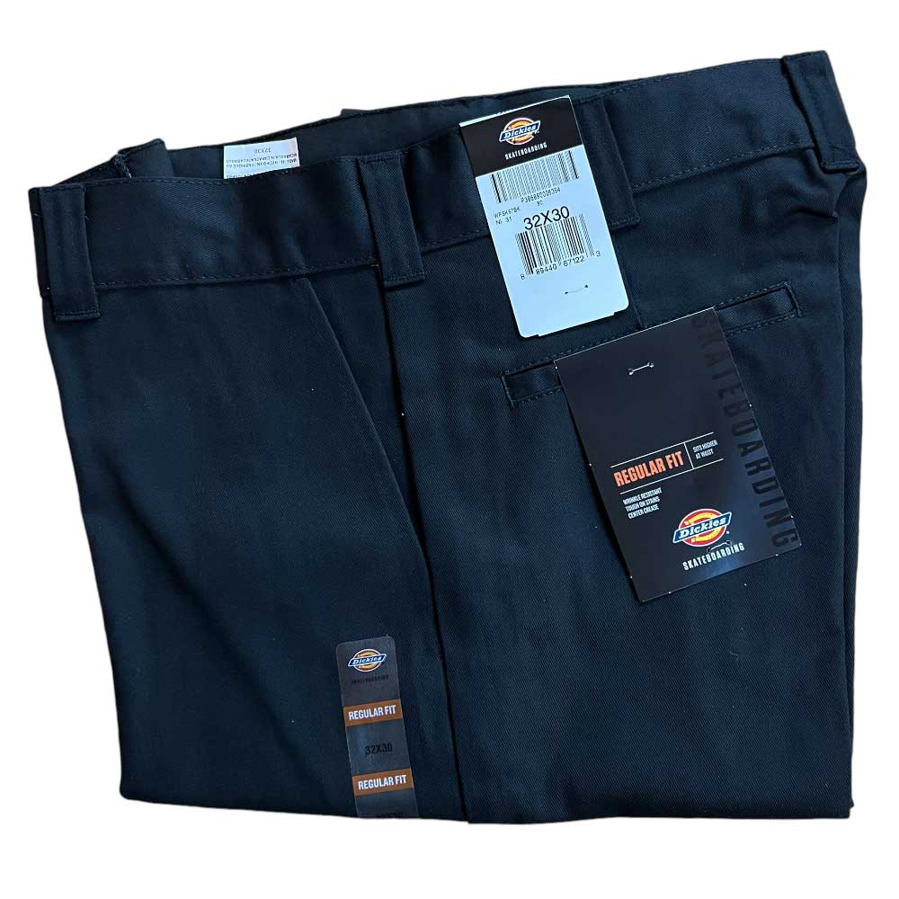A pair of new WPSK67BL Black Skateboarding Pants, Regular Fit, size 32x30, with tags attached—made from durable twill for comfort and satisfaction guaranteed.