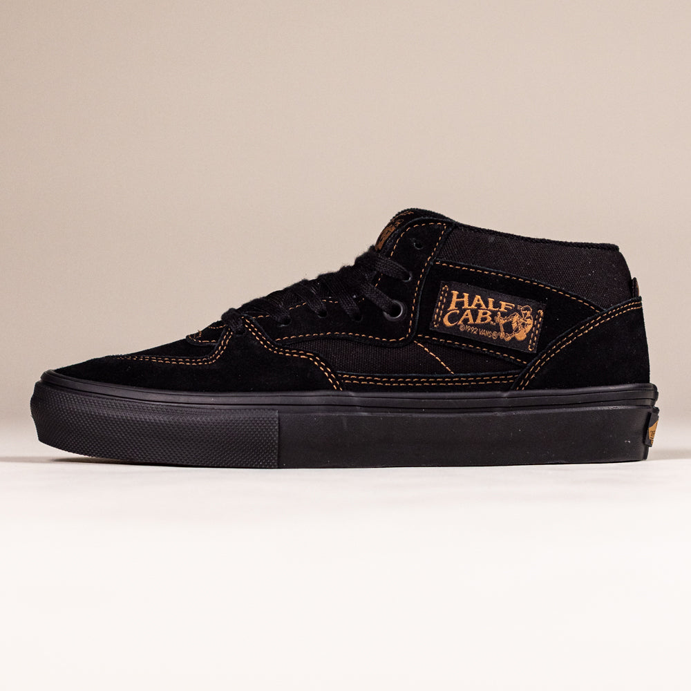 VN000E8QGSL Black Black Brown Suede Skate Half Cab Vans