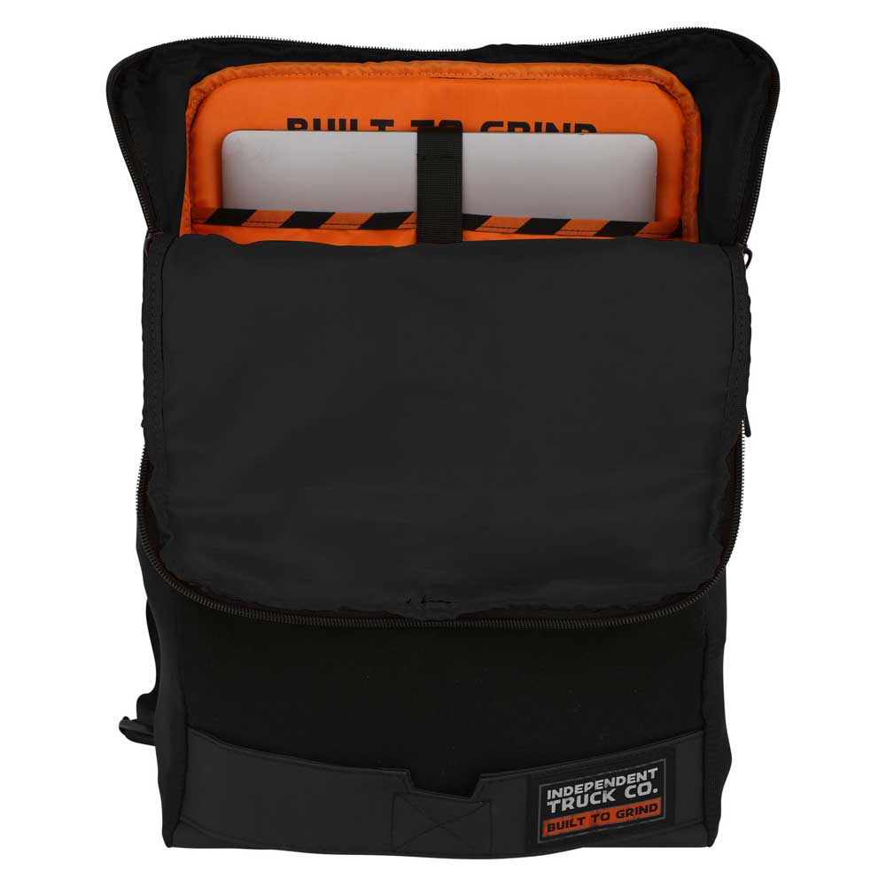 The BTG Backpack Black OS Unisex Independent features an orange interior and fits a laptop and notebook. The front flap sports the INDEPENDENT TRUCK CO. BUILT TO GRIND patch, making it ideal for everyday skateboarders.