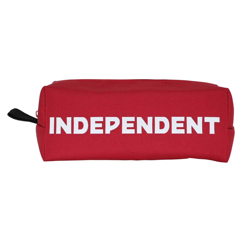 The Curb Storage Case Red OS Unisex by Independent features a red rectangular design, black zipper pull, and bold white INDEPENDENT logo on the front. Built to Grind quality from Independent Trucks ensures lasting durability.