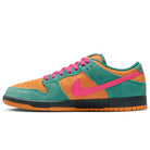 The Green Noise Watermelon Light Curry Dunk Low Pro HQ1625301 Nike SB Skateboarding Shoes feature green suede, orange leather panels, a pink swoosh and laces, plus an orange sole with a black stripe—an eye-catching premium sneaker shown from the side.
