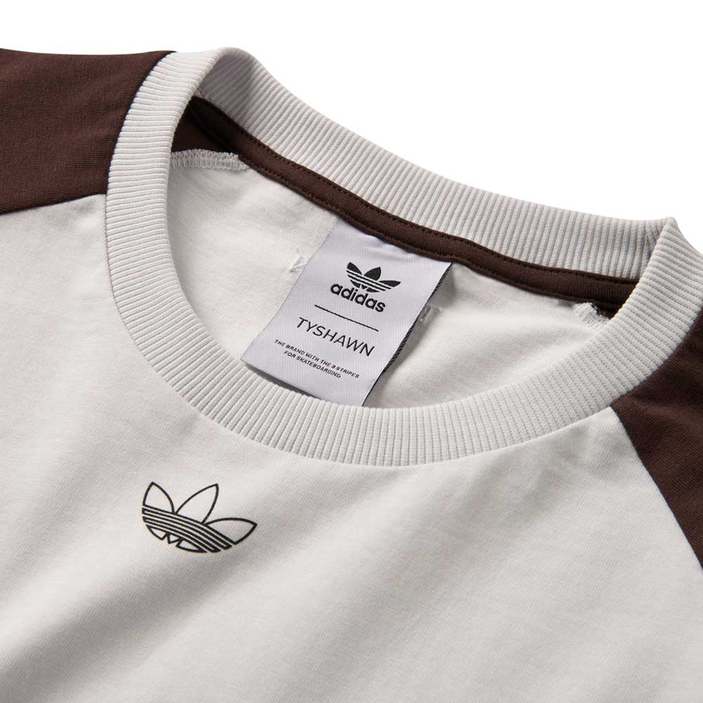 JP1160 Crystal White Dark Brown Tyshawn Tee Adidas JP1160 Crystal White Dark Brown Tyshawn Tee Adidas