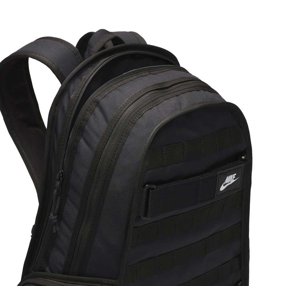 Nike SB リュック・バック 黒と赤 Backpack Nike Sportswear RPM Backpack (26L). Nike CA