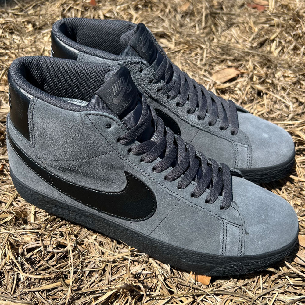 FD0731001 Anthracite Black Blazer Mid Nike SB Suede