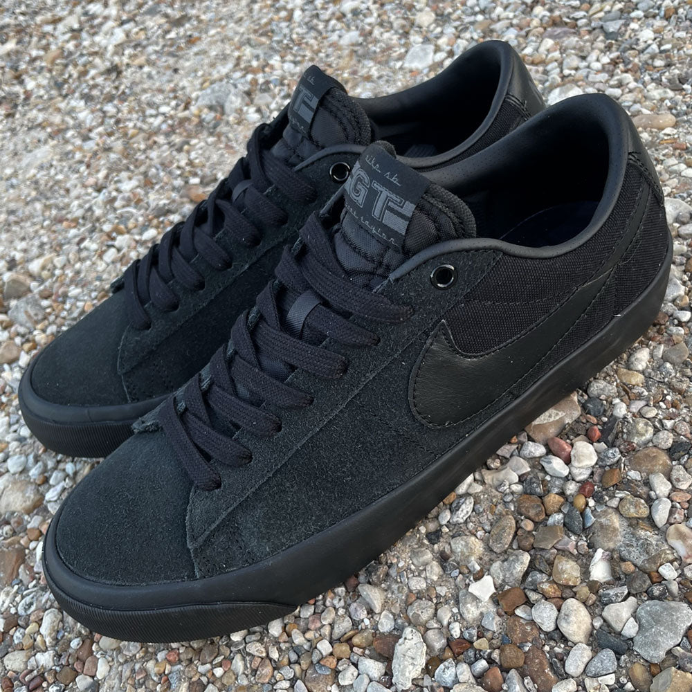 DC7695003 Nike SB Black Anthracite Blazer Low Pro GT